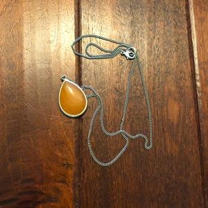 Long pendant necklace